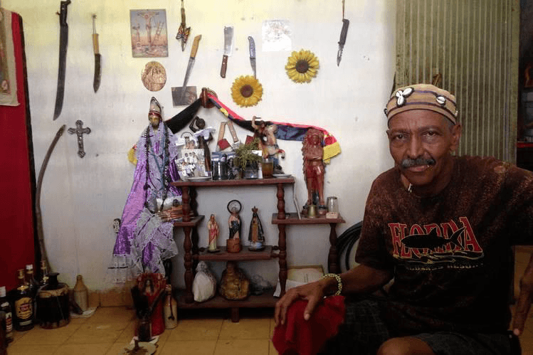 A lot of Cubans and other South Americans practise a sort of mixed belief system combining their African roots with the Western imposition. Africans that think we are fully enculturated to Christianity still pour libation and break kola nut only to end it with an “Amen” in place of “Ise” — right…