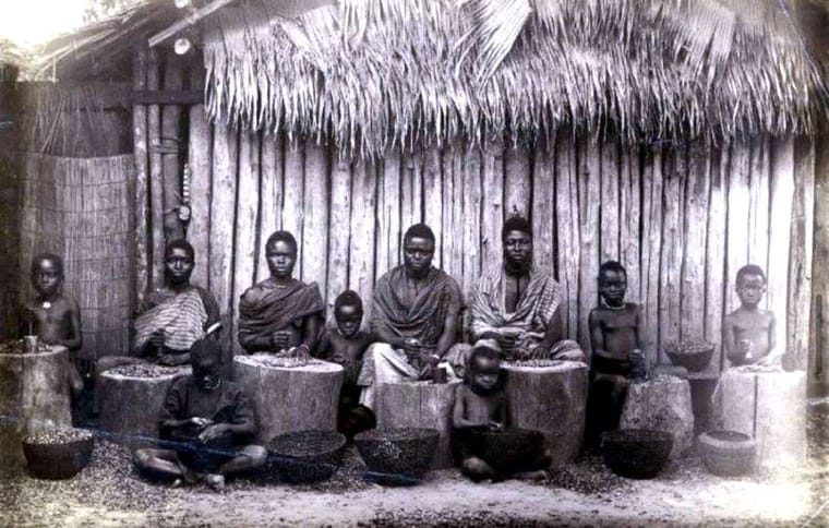 Plate · A Family Compound · c. 1900